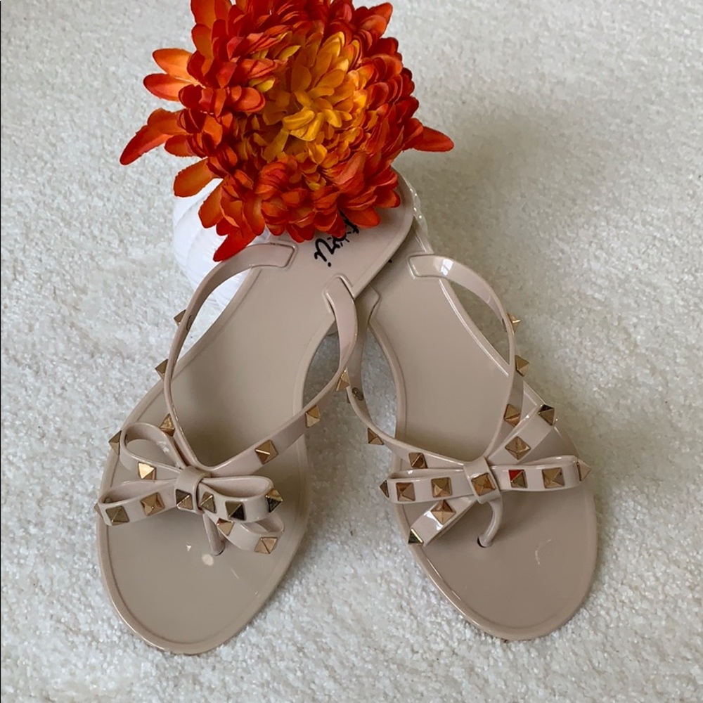 LAST 1❗️☀️✨Adult Studded Sandals✨